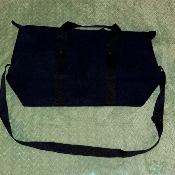 Navy Blue Coach Fragrance Weekender Tote Bag - Picture 3 of 4